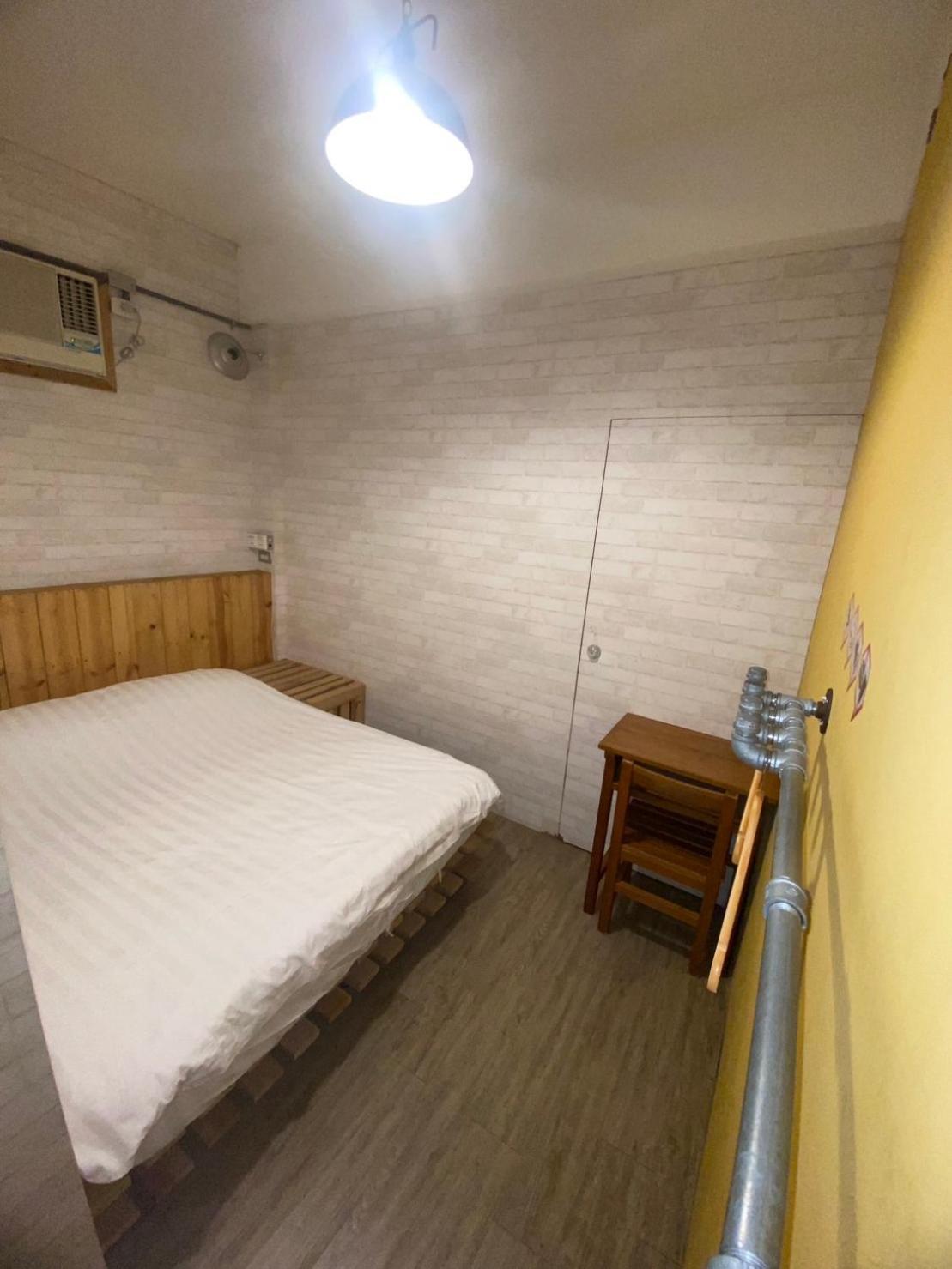 蜂巢膠囊旅店 - Hive B&B Хуалянь Экстерьер фото